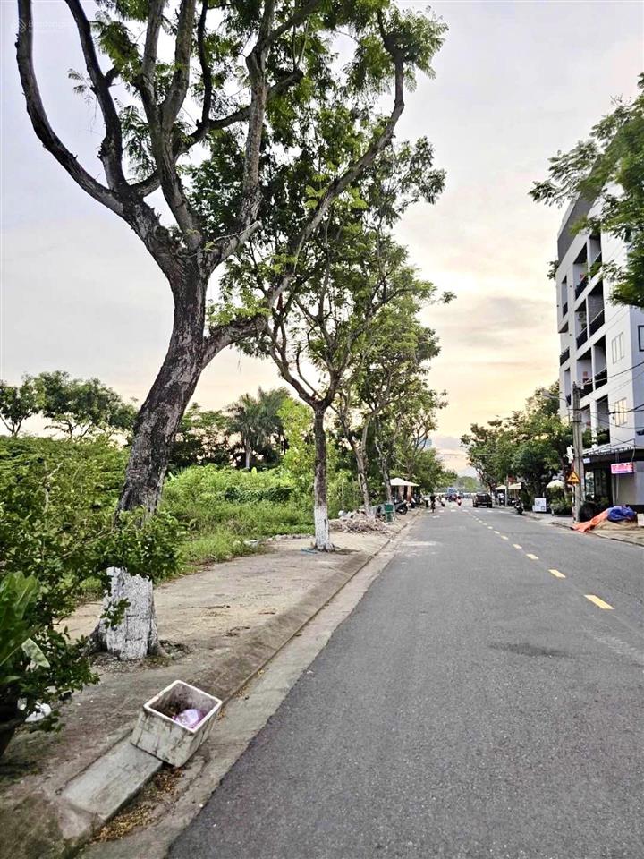 Chuyển nhượng đất góc 2 mặt tiền đường an tư công chúa và mỹ an 18, ngũ hành sơn, tp. đà nẵng
