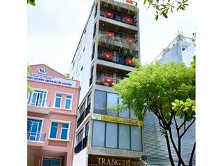 Bán toà nhà 8 tầng mặt tiền đường đống đa, lõi trung tâm hải châu. dòng tiền 5 tỷ/năm