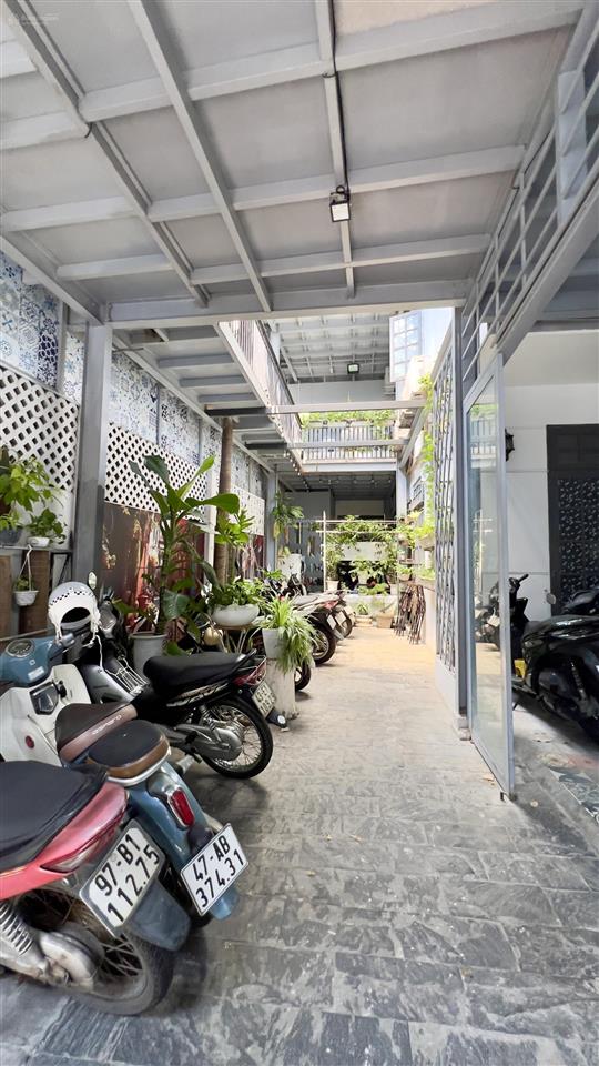 Bán nhà 3 tầng kiệt rộng 3,5m đường lê duẩn. phù hợp kd cafe và homestay. cách đường chính 50m