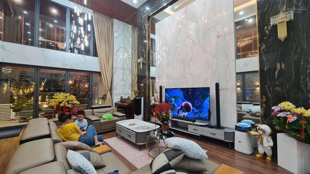 Chính chủ bán nhà tâm huyết 5 tầng kiệt 6m cách đường nguyễn tri phương 15m. dòng tiền 1,2tỷ/năm