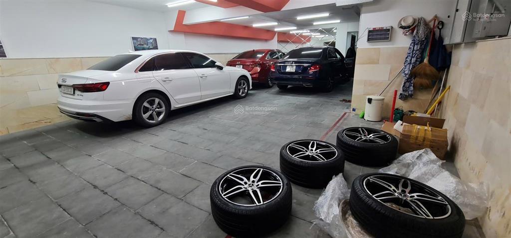 Chính chủ bán nhà tâm huyết 5 tầng kiệt 6m cách đường nguyễn tri phương 15m. dòng tiền 1,2tỷ/năm