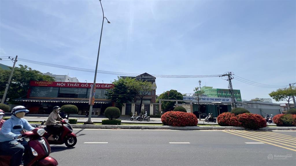 Chuyển nhượng 1020m2 đất ở lâu dài đường nguyễn hữu thọ trục huyết mạch kết nối sân bay, trung tâm