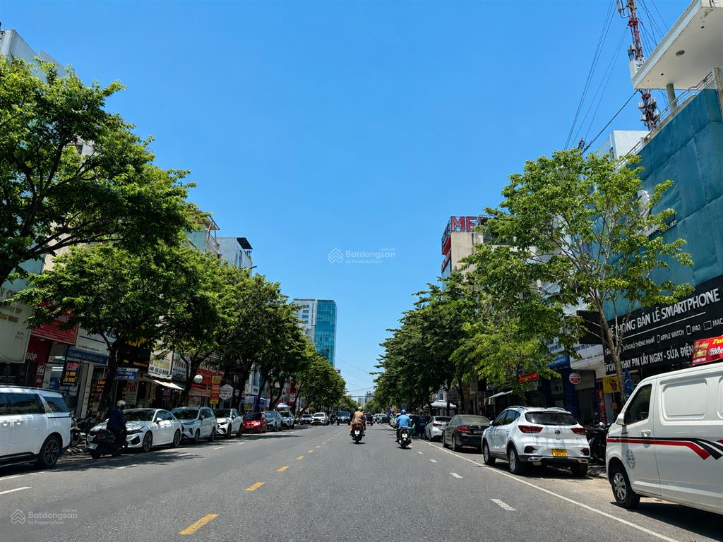 Chuyển nhượng nhà mặt tiền đường hàm nghi, mặt tiền rộng 20m
