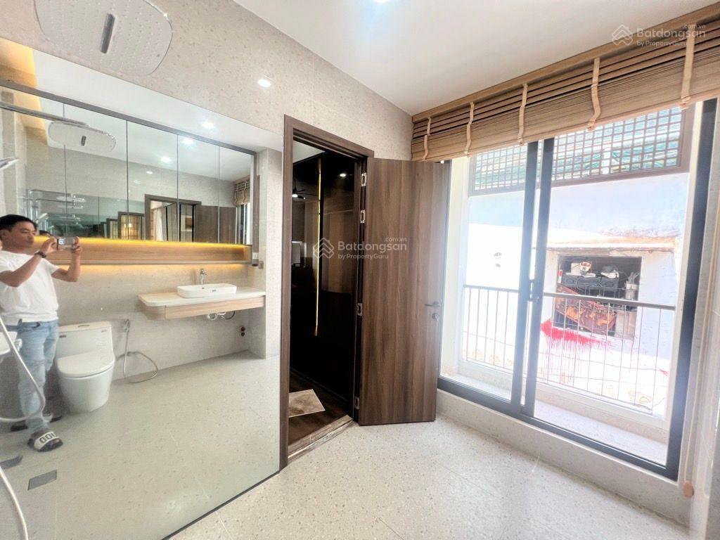 Bán nhà riêng tại hoà hưng, 9 tỷ, 50 m2, giá cực chất hàng hiếm tại