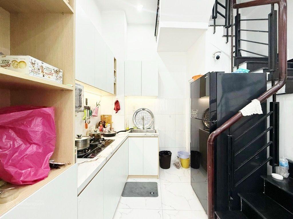 Bán gấp nhà riêng 30m2, 6,7 tỷ, 3pn, 3wc tại lý thái tổ, vườn lài, hồ chí minh