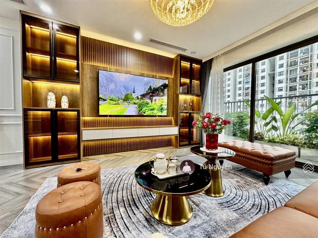 Chính chủ bán căn 2 phòng ngủ, 67m2 eco green city số 286 nguyễn xiển. giá 5 tỷ