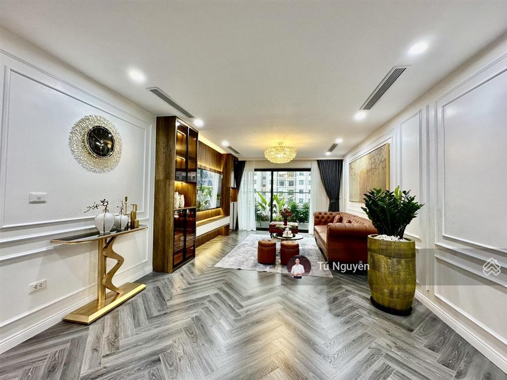 Chính chủ bán căn 2 phòng ngủ, 67m2 eco green city số 286 nguyễn xiển. giá 5 tỷ