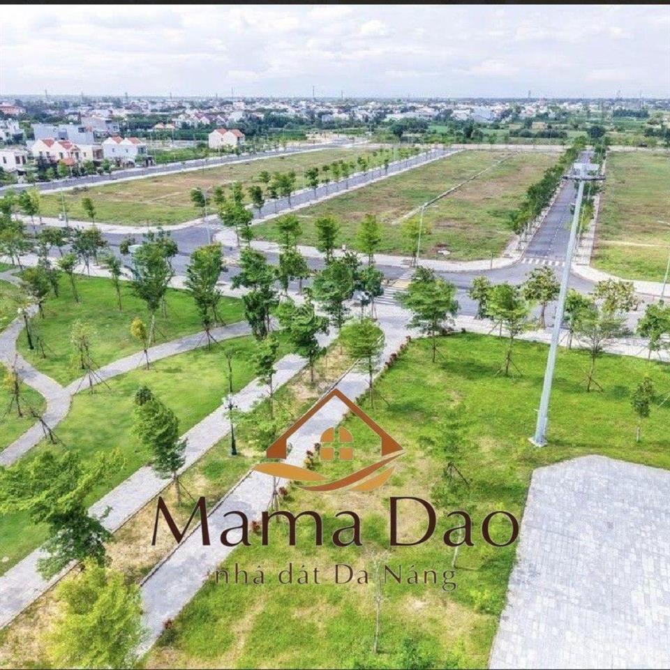 Royal an nam living hội an  ngang 7m. chủ cần tiền nên ra nhanh lô đất vị trí đẹp