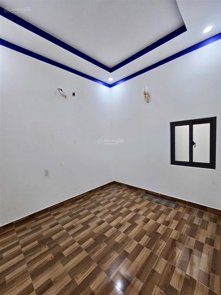 Chủ gởi bán nhà 1t2l đường oto kdc vip cổng sau cty pouchen thuộc p. hoá an. giá chỉ 4,2 tỷ