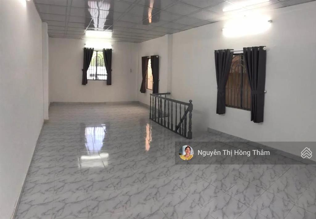 Bán nhà hxh lũy bán bích tân phú, 81.4m2, 4.8x17m, 2 tầng, gần coopmart hoà bình chỉ 8.4 tỷ.