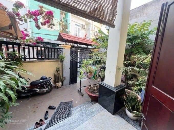 Biệt thự mini  106m2 ngang 6m  2 tầng  hẻm xe hơi  giá chỉ 8.2 tỷ tl  đường làng tăng phú