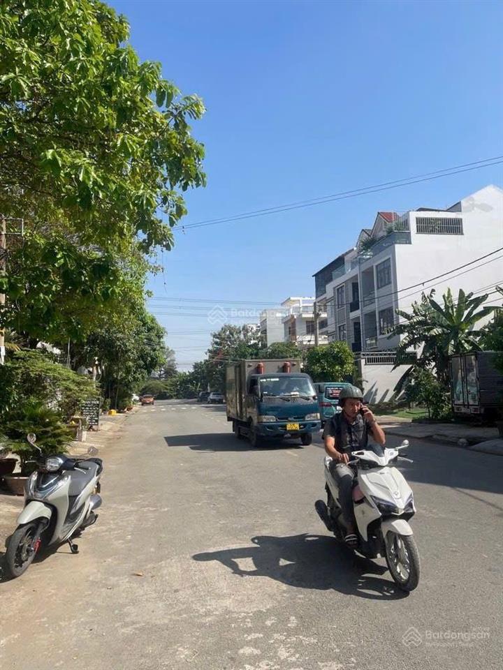 Ngay phạm thế hiển, quận 8, ô tô ngủ nhà, 4 tầng, 5mx24m, chỉ 9 tỷ 900