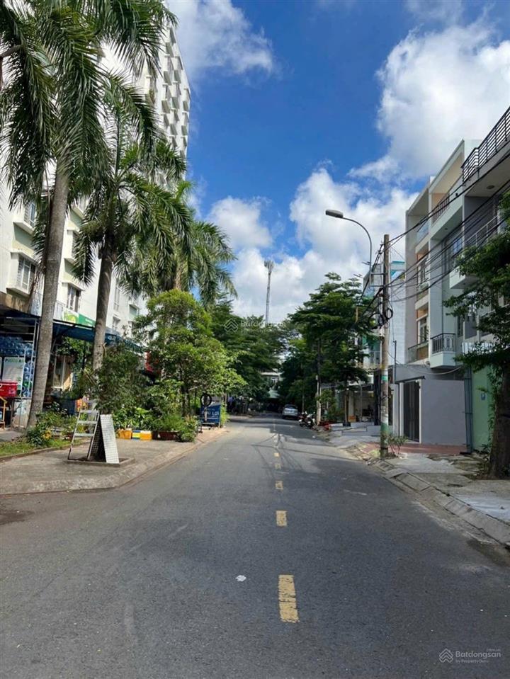 Phạm thế hiển, quận 8, ô tô ngủ nhà, 4 tầng, 5mx20m ,9t99