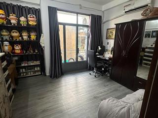 Bán nhà riêng tại tôn đản, 5x11m , pháp lý đầy đủ, giá 5,8 tỷ