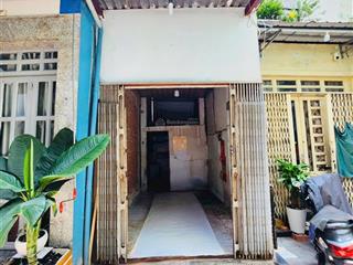 Bán nhà quận 4. hẻm trước nhà 4m. giá tốt chỉ 1 tỷ 750 (tl)