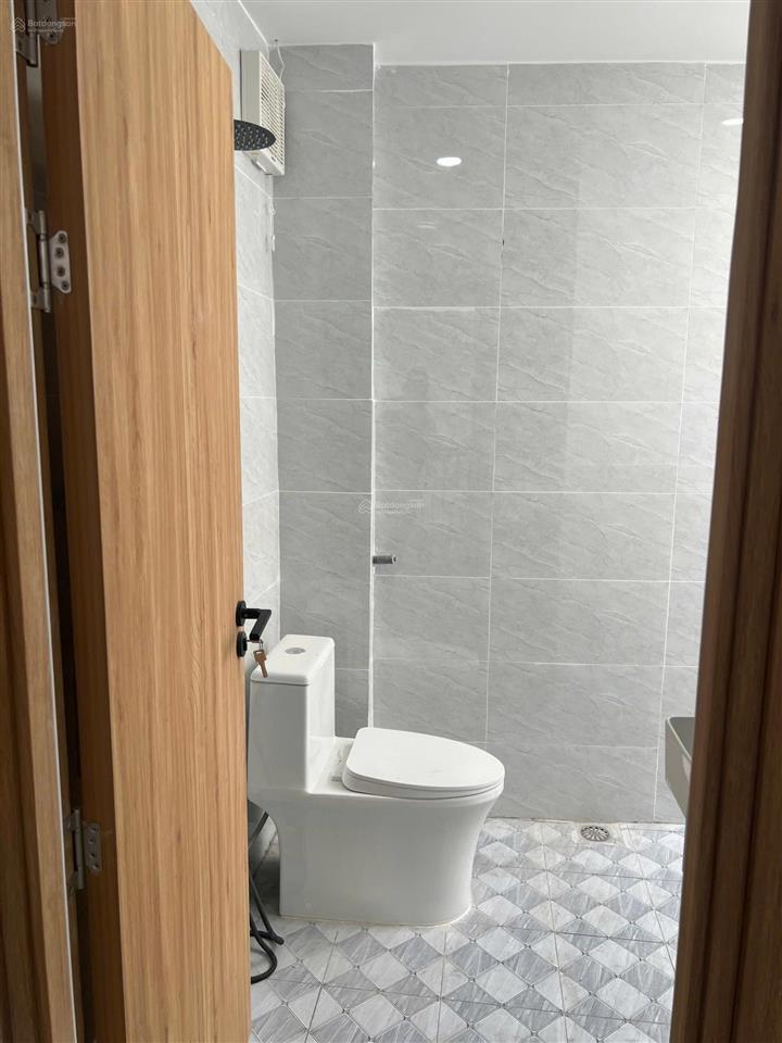 Chính chủ cần bán nhà đẹp, dt 35m2 đường tôn đản, quận 4. giá chỉ 2 tỷ 650