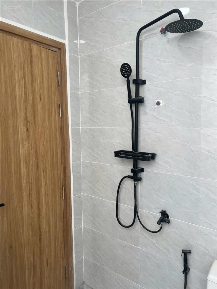 Chính chủ cần bán nhà đẹp, dt 35m2 đường tôn đản, quận 4. giá chỉ 2 tỷ 650
