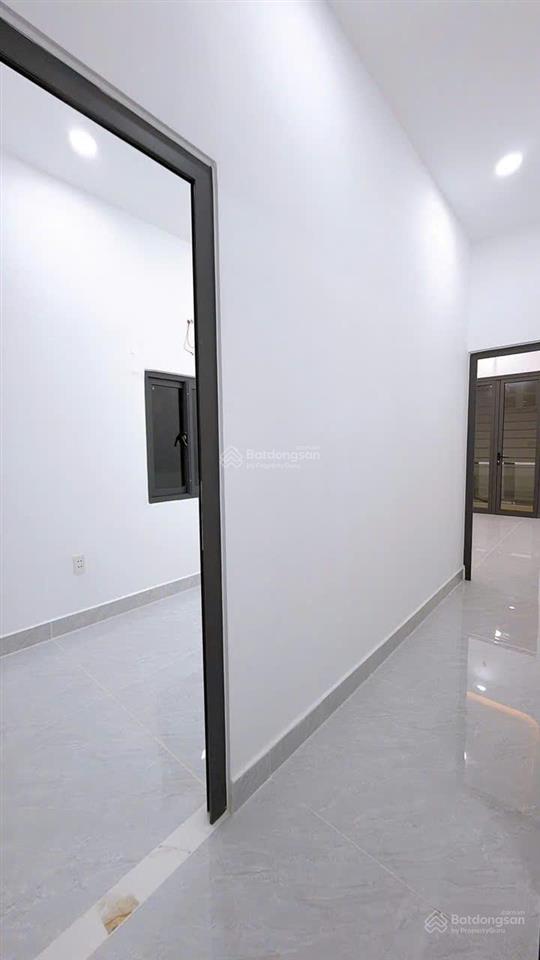 Nhà mới 100% quận 4  kèo thơm hẻm đoàn văn bơ, p. khánh hội tphcm. gía 3 tỷ 650