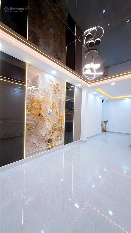 Nhà mới 100% quận 4  kèo thơm hẻm đoàn văn bơ, p. khánh hội tphcm. gía 3 tỷ 650
