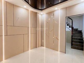 Bán nhà 4 tầng  trục đường tôn đản  q4  phường xóm chiếu  cách mặt tiền ~30m. giá 4 tỷ 250