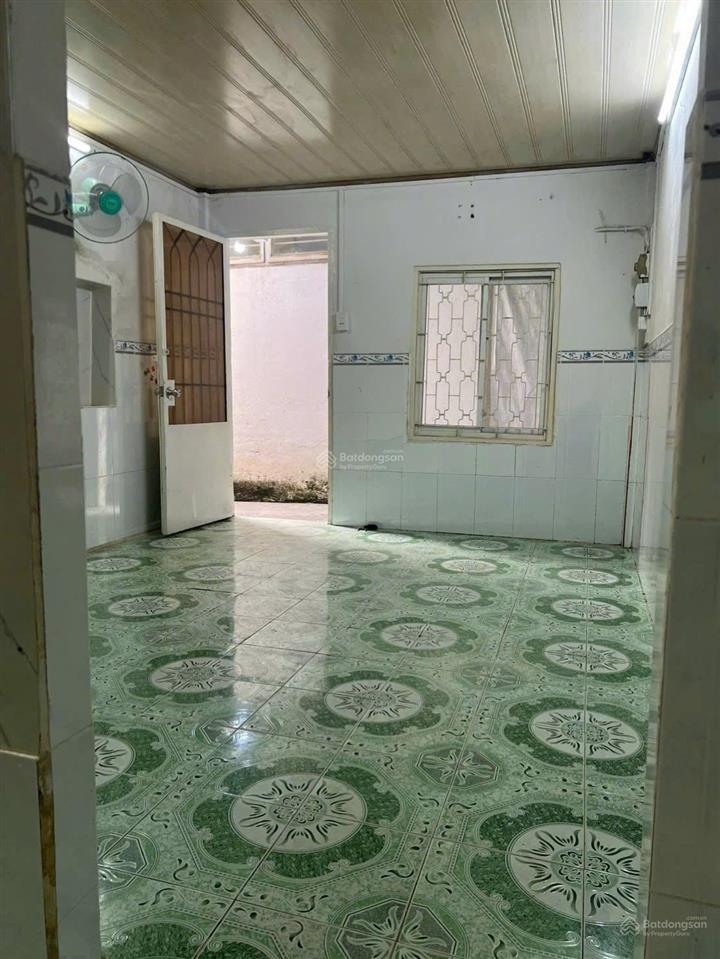 Chính chủ cần bán gấp nhà tôn đản tiện xây dựng mới  giá 3 tỷ 550