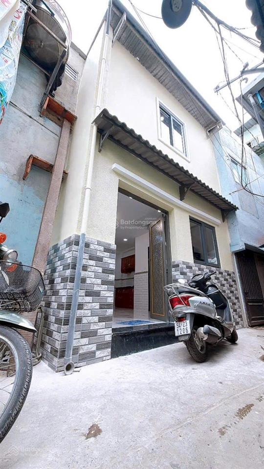 Bán gấp nhà sát đường vĩnh khánh, nhà đẹp dọn vào ở ngay 3 tỷ 150