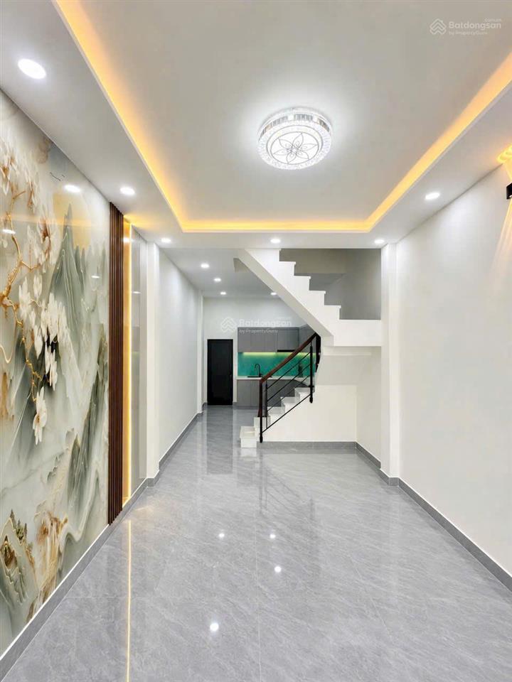 Chính chủ gửi bán gấp nhà đẹp hẻm 118 vĩnh hội, vị trí cực hiếm hẻm 3m, dt 3,4x13m, giá 4,75 tỷ