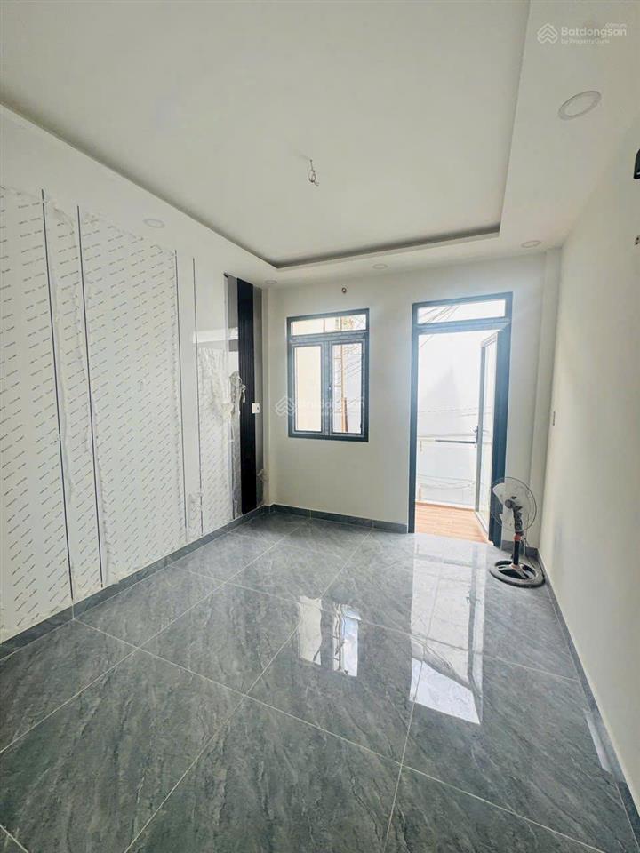 Chính chủ gửi bán gấp nhà đẹp hẻm 118 vĩnh hội, vị trí cực hiếm hẻm 3m, dt 3,4x13m, giá 4,75 tỷ