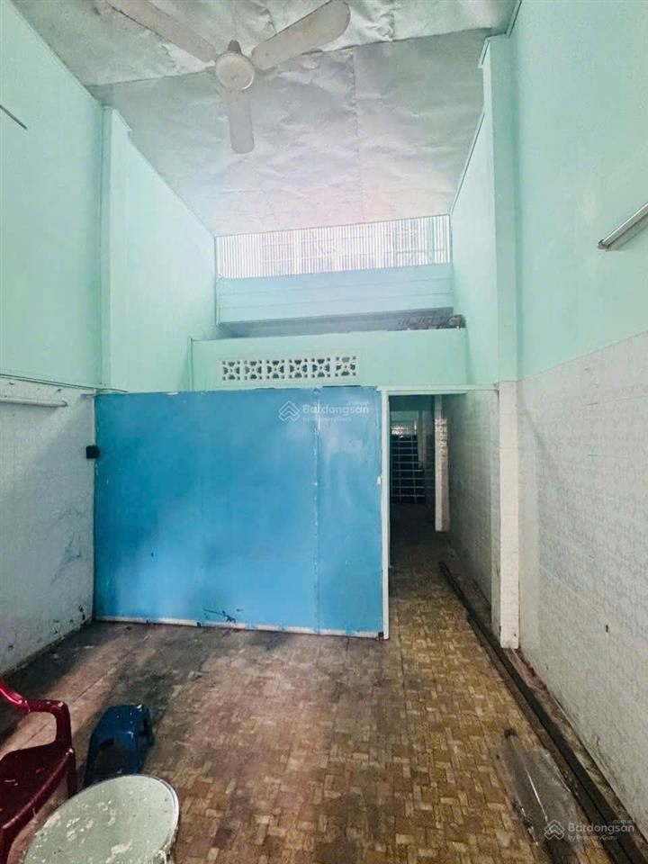Bán nhà cấp 4 tiện xây mới đường khánh hội p4 q4, dt 5x18m, giá 7 tỷ