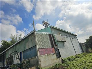 Cần bán xưởng mặt tiền đường lớn giá hẻm