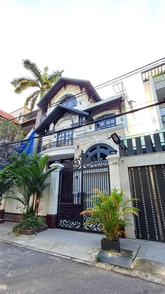 Biệt thự, hẻm 8m tân sơn nhì, tân phú 8x17m, 3 tầng cam kết chuẩn 100%