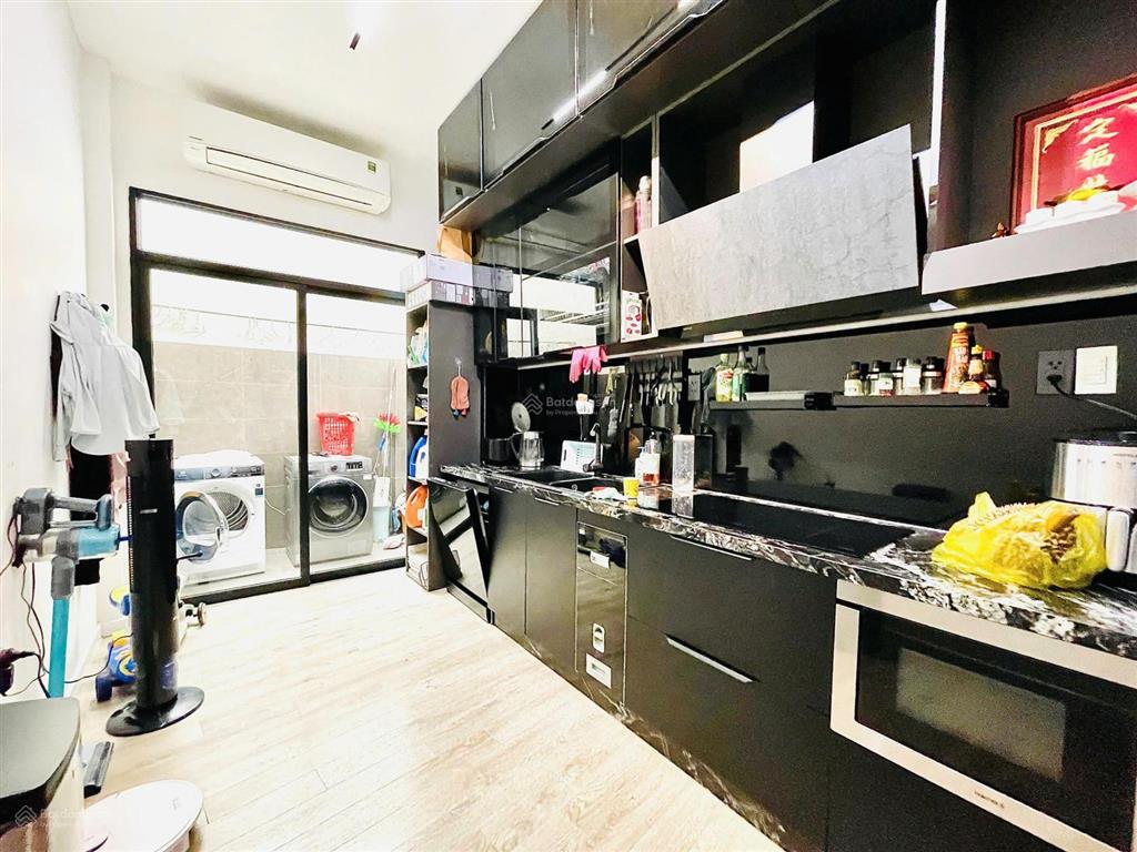 Nhà đẹp, hẻm 8m  khu vip bảy hiền  5 tầng, 5x16  cam kết chuẩn 100%