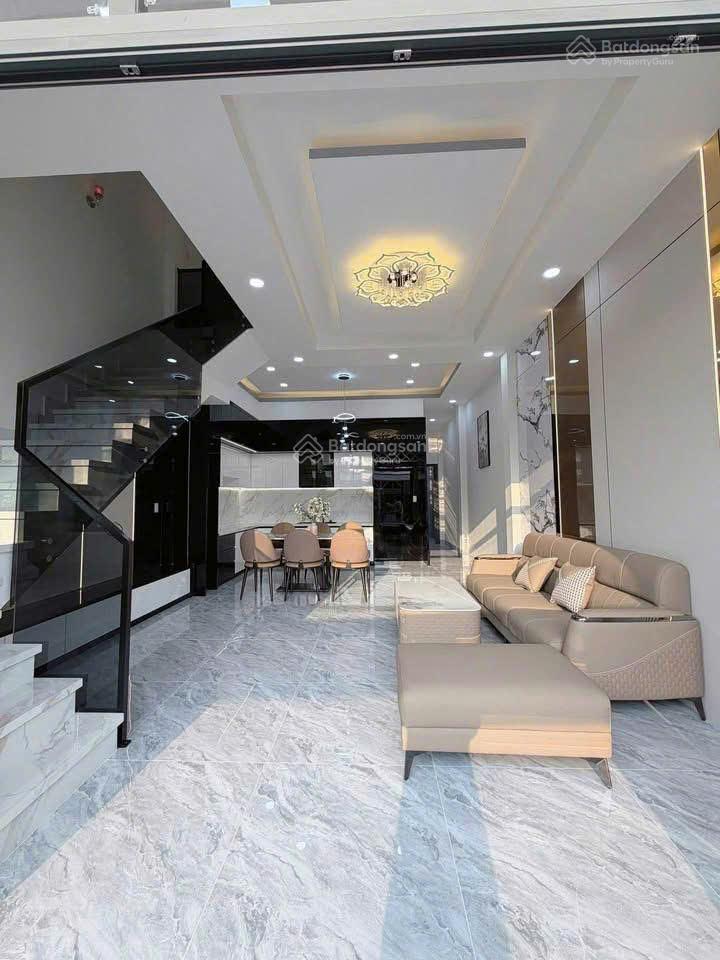 Kèo thơm xuất hiện, nhà 2 lầu sổ riêng thổ cư 100%. 1 sẹc cuối đường huỳnh văn nghệ nối dài