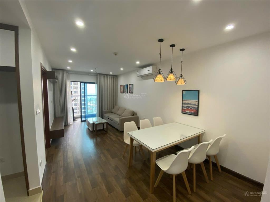 Gia đình cần chuyển nhượng căn 2pn 74m2 dự án goldmark city