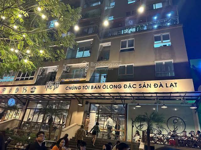 Cho thuê nhà mặt phố lê văn lương. dt 750m2 (250m2x3t). mt 10m