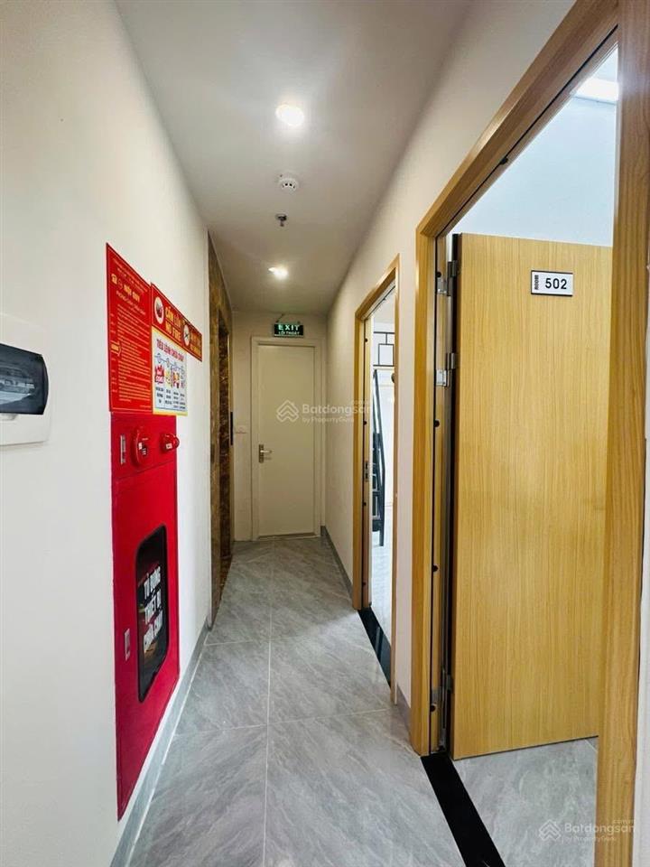 Mới nhất ccmn 100m ra p.cầu giấy 25pkk 7tầng thang máy full nội thất 79m2 mt5,2m dthu 130tr/tháng