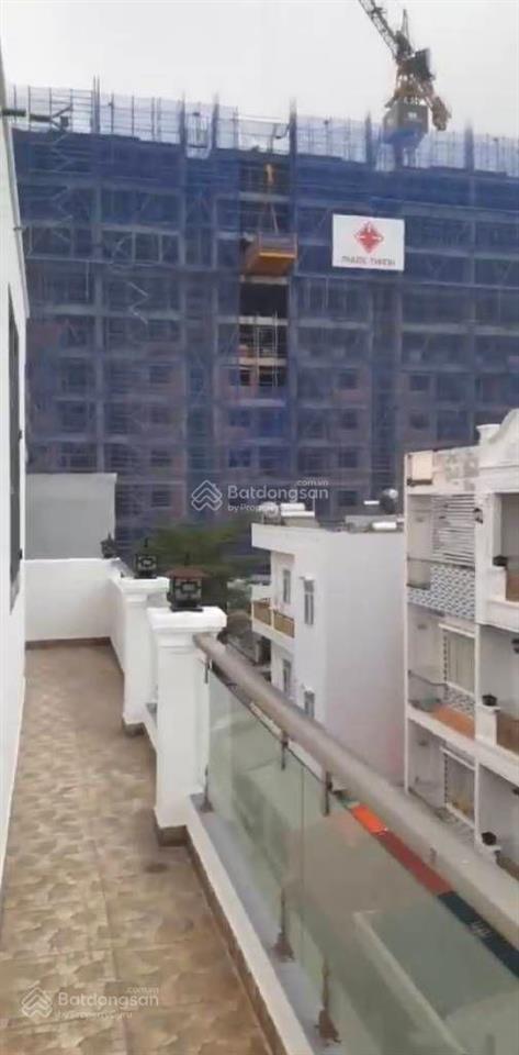 Bán nhà riêng 1545 căn góc, lê văn lương, 8,9 tỷ, 94 m2, giá tl tốt