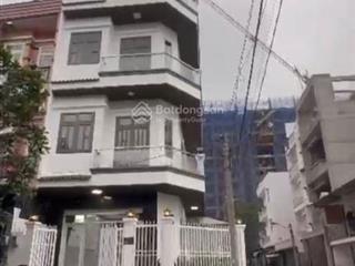 Bán nhà riêng 1545 căn góc, lê văn lương, 8,9 tỷ, 94 m2, giá tl tốt