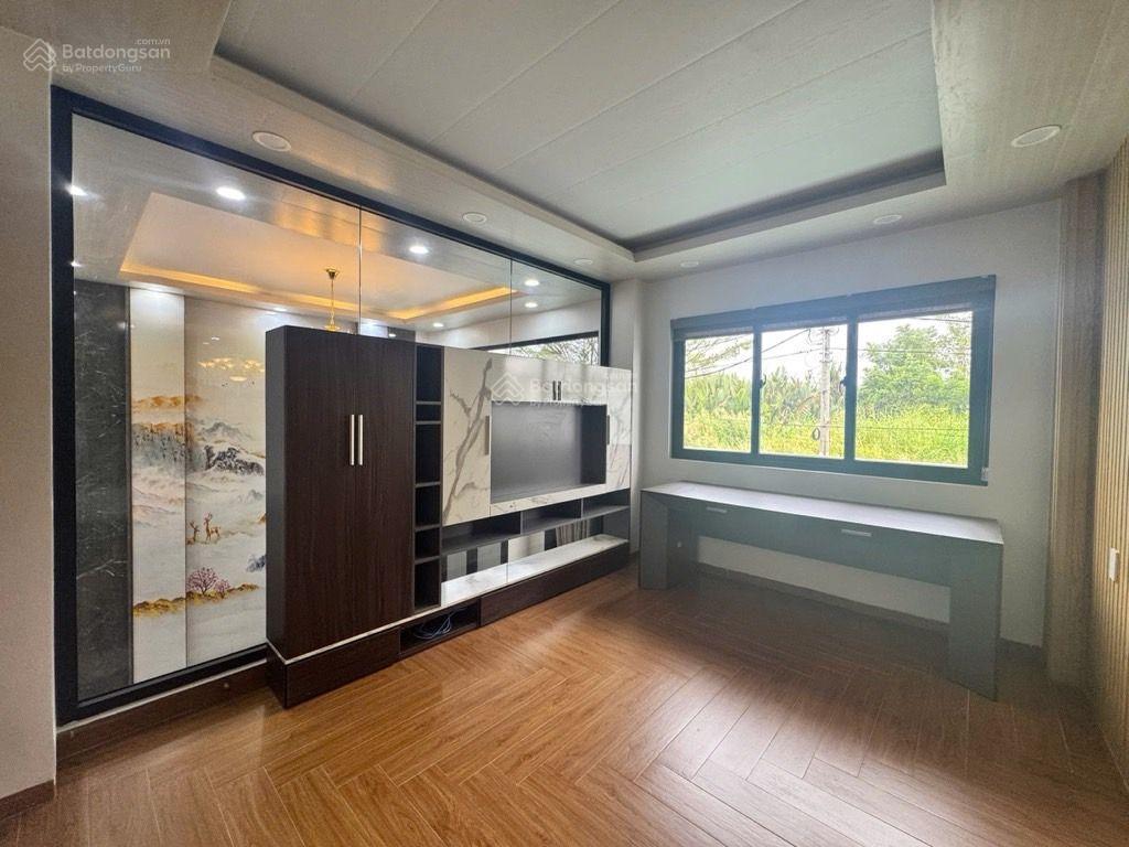 Bán nhà riêng hẻm 409 nguyễn văn tạo, 9,9 tỷ vnd, 98 m2, hồ bơi, thang máy