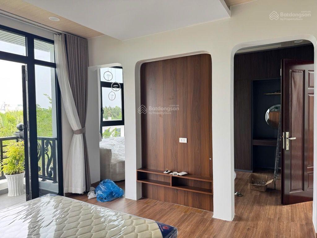 Bán nhà riêng hẻm 409 nguyễn văn tạo, 9,9 tỷ vnd, 98 m2, hồ bơi, thang máy