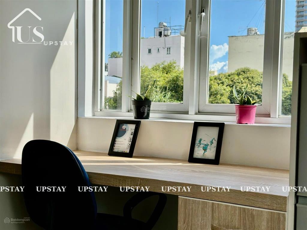 Trống căn studio 2 cửa sổ thoáng mát ngay trung tâm quận 1