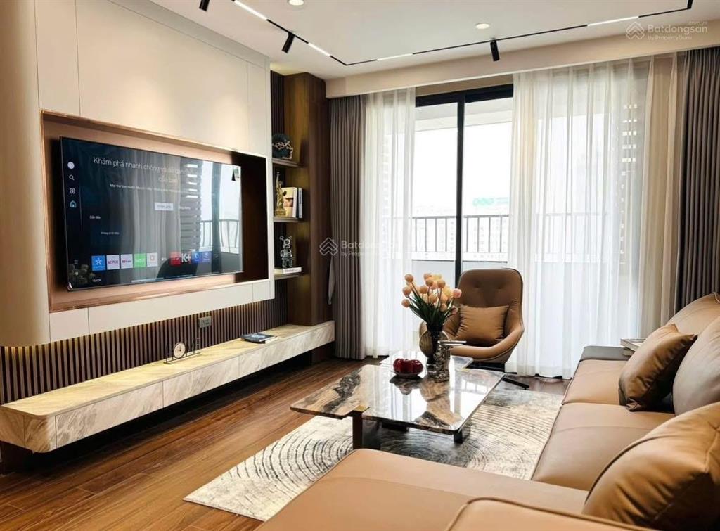 Tôi cần bán căn 2pn dt 73m2 giá 7,8 tỷ the legend 109 nguyễn tuân