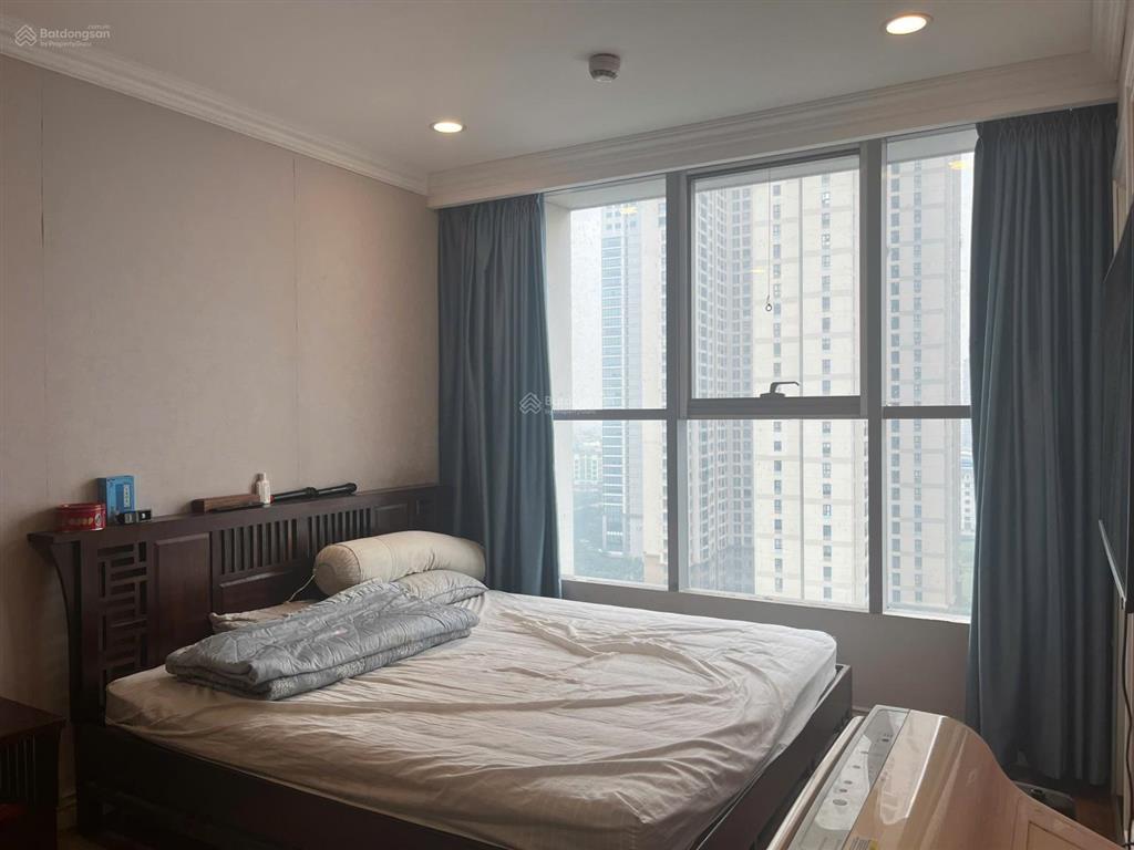 Tôi cần bán căn 2pn dt 73m2 giá 7,8 tỷ the legend 109 nguyễn tuân