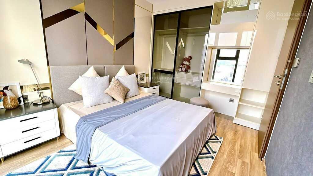 Vợ chồng tôi cần bán 3pn dt 92m giá 7,5 tỷ star tower 283 khương trung