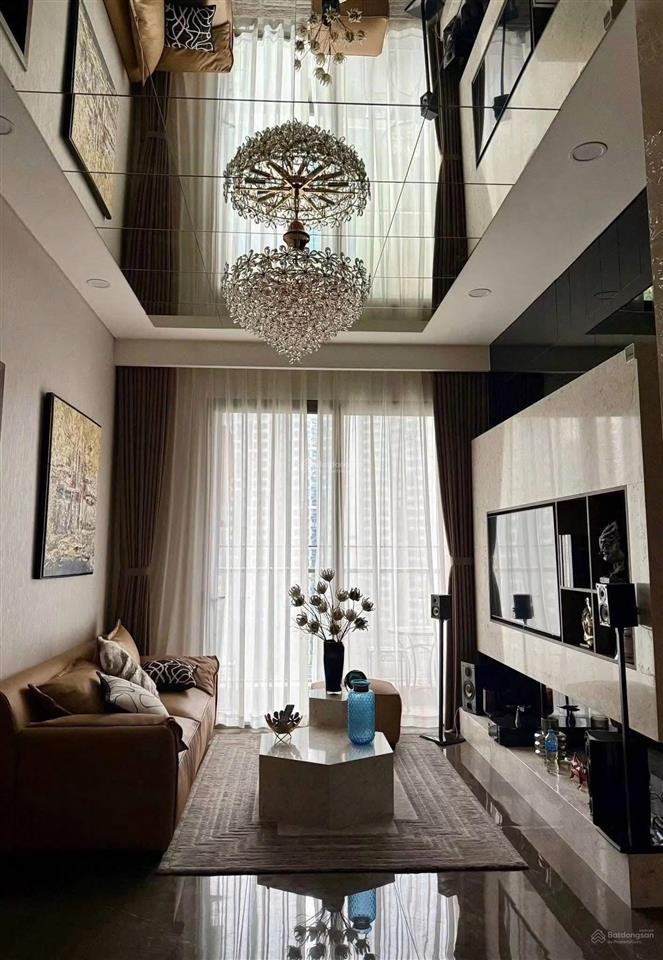 Bán căn 3 ngủ metropolis liễu giai 111m full đồ 23.5 tỷ