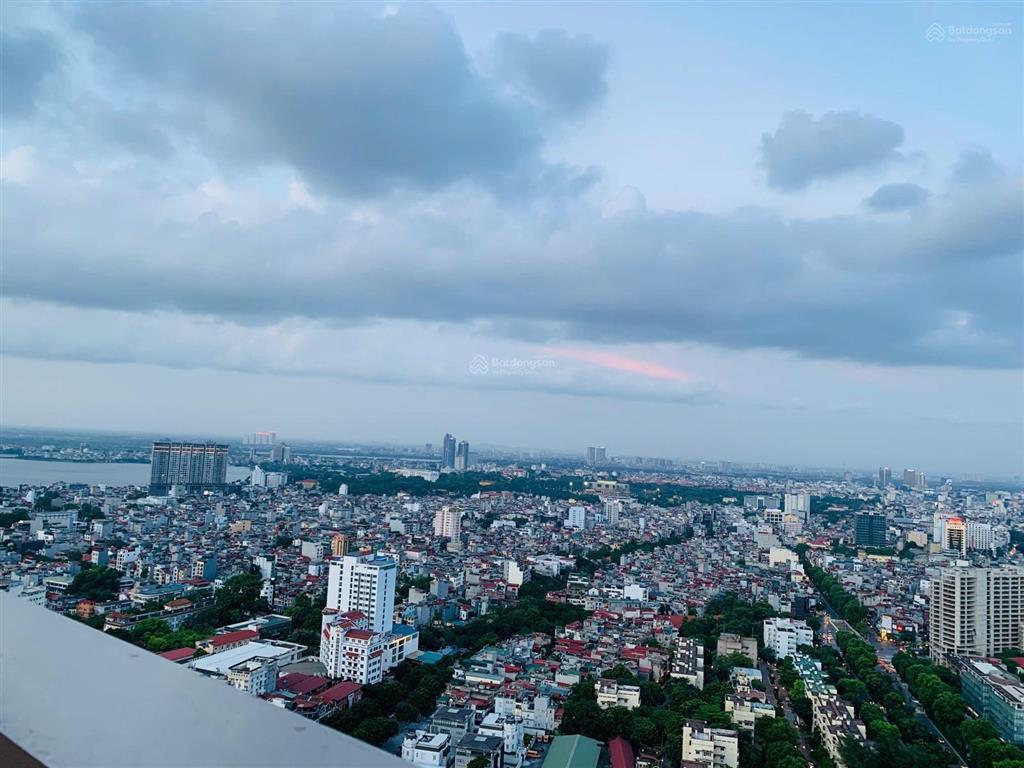Chốt nhanh căn góc view hồ tây 120m 29 tỷ vinhomes metropolis