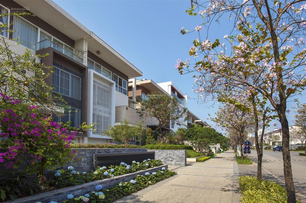 Biệt thự đơn lập khu k ciputra 452m2, lô góc vị trí tuyệt đẹp để ở hay đầu tư. giá tốt ạ
