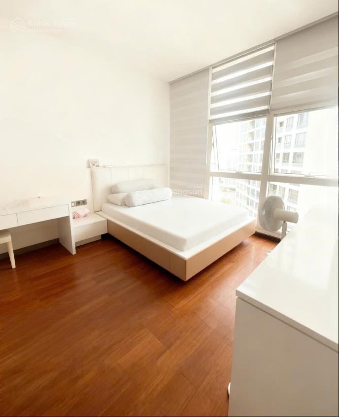 Căn hiếm, the estella 104m2 ban công rộng  view pháo hoa  chỉ 27 triệu