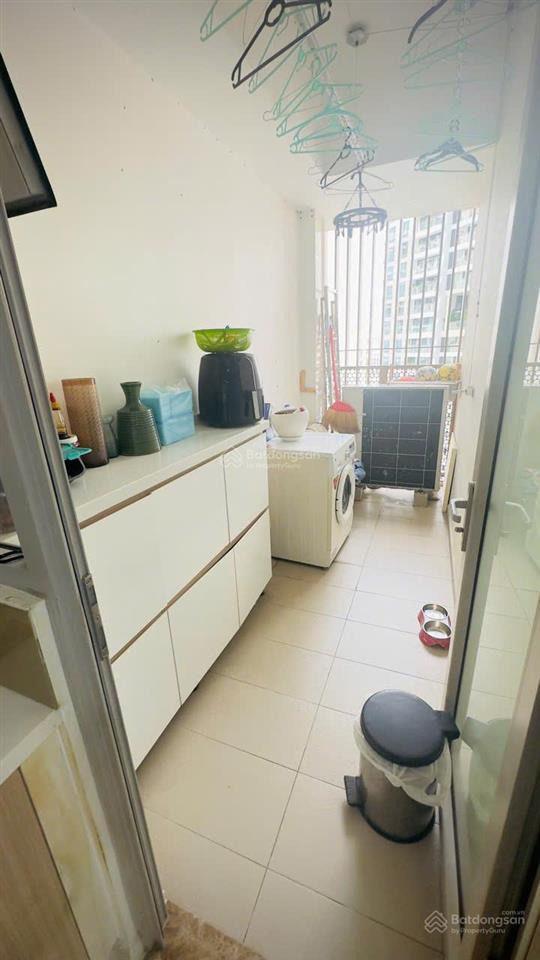 Chủ nhà cần bán gấp căn 2 phòng ngủ  view nội khu  sẵn sổ hồng  chỉ 14 tỷ 3 (giá trong tháng)