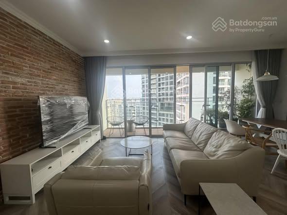 Cho thuê căn hộ 3pn estella heights tháp thương mại  145m2  tầng sân vườn  view hồ bơi